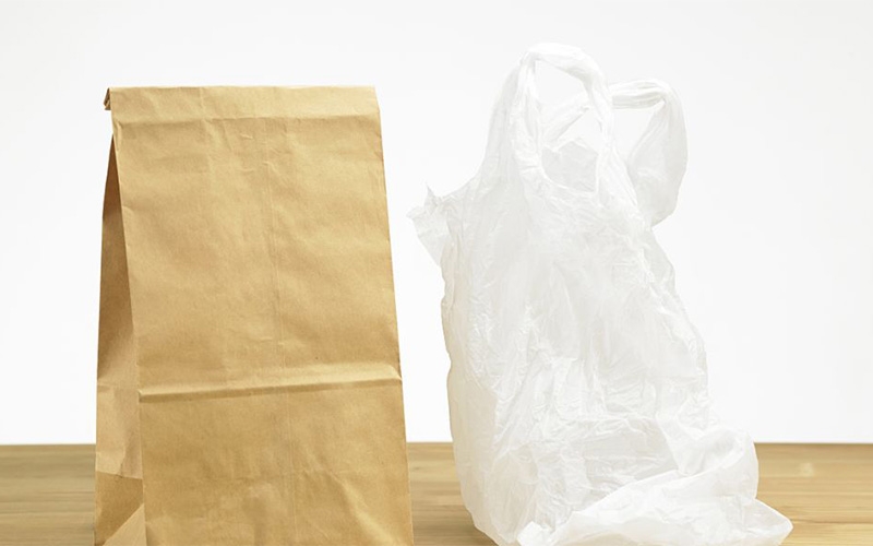 日本開始對塑料購物袋收費(fèi)